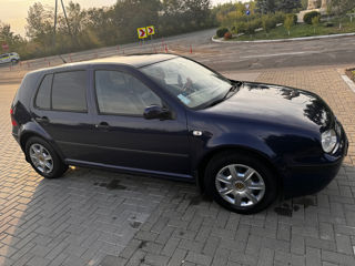 Volkswagen Golf foto 4