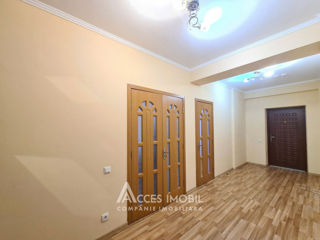 Apartament cu 2 camere, 90 m², Botanica, Chișinău foto 2