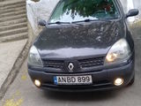 Renault Clio foto 2