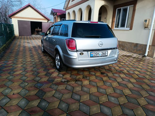 Opel Astra foto 7