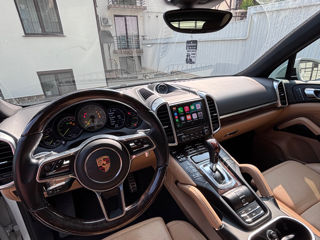 Porsche Cayenne foto 4