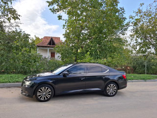 Skoda Superb foto 8