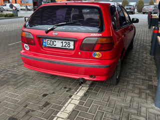 Nissan Almera foto 3