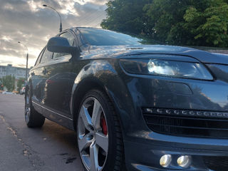 Audi Q7 foto 9