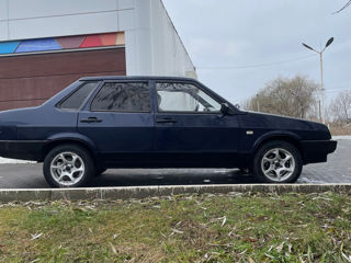 Lada / ВАЗ 21099 foto 4