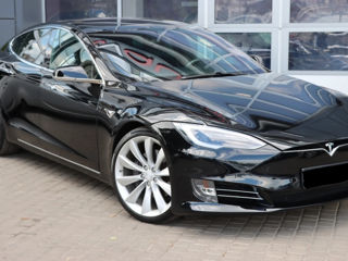 Tesla Model S foto 5