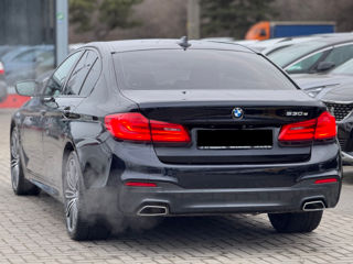 BMW 5 Series foto 5