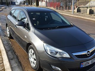 Opel Astra foto 10