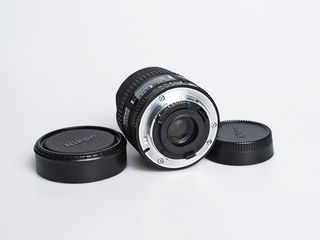 Nikon AF Fisheye Nikkor 16mm f/2.8D Lens foto 6