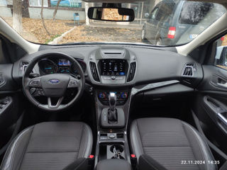 Ford Kuga foto 5