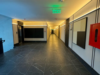 Chirie oficiu cu reparație de 40 mp in Business Centru! foto 7
