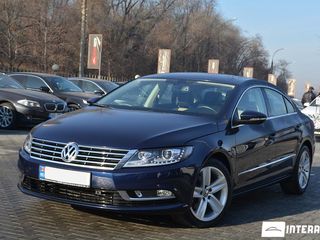 Volkswagen Passat CC foto 1