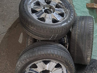 Хромированные диски R20 5x150 J8.5 ET38 DIA 110 и шины R20 285/45 GoodYear лето foto 3