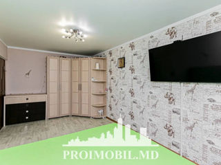 Apartament cu 2 camere, 58 m², Botanica, Chișinău foto 2