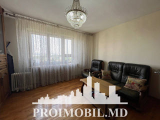 Apartament cu 3 camere, 70 m², Buiucani, Chișinău foto 5