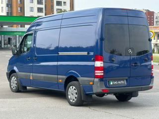 Mercedes sprinter foto 2