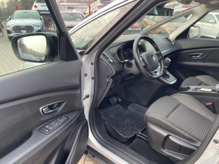 Renault Scenic foto 7