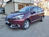 Renault Grand Scenic foto 1