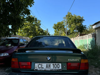 BMW 5 Series foto 8