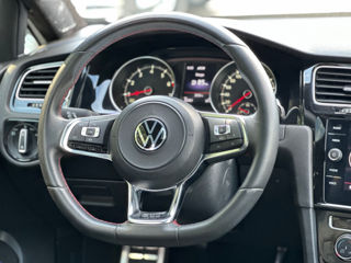 Volkswagen Golf foto 9