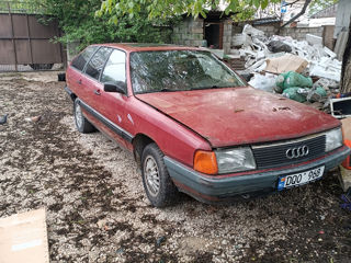 Audi 100