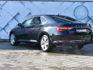 Skoda Superb foto 5