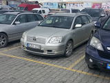 Toyota Avensis foto 3