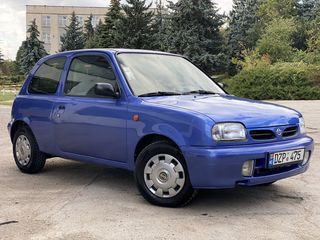 Nissan Micra foto 1