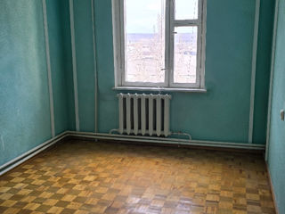 Apartament cu 4 camere, 85 m², Centru, Ungheni foto 5