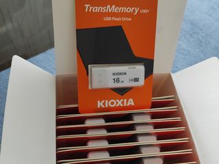 Kioxia USB flash drive foto 1