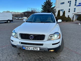 Volvo XC90 foto 2