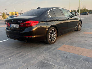 BMW 5 Series foto 3