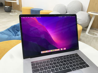 Vind macbook pro 2019 (16 inch) foto 1