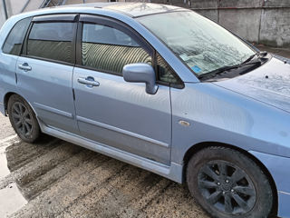 Suzuki Liana foto 7