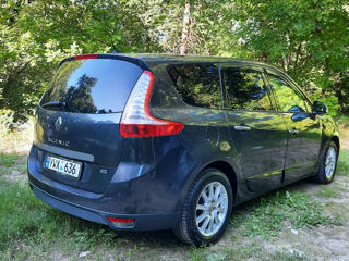 Renault Grand Scenic foto 6