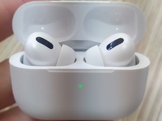 Беспроводные наушники inPods 12 / inPods 300.Лучшие наушники из бюджетных копий AirPods. foto 1