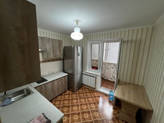 Apartament cu 1 cameră, 41 m², Râșcani, Chișinău foto 2