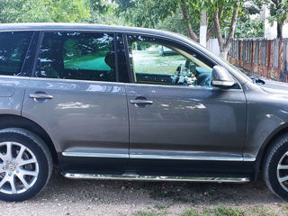 Volkswagen Touareg foto 5