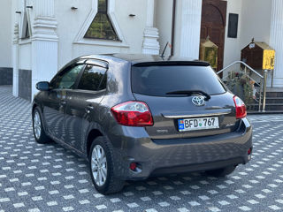 Toyota Auris foto 4