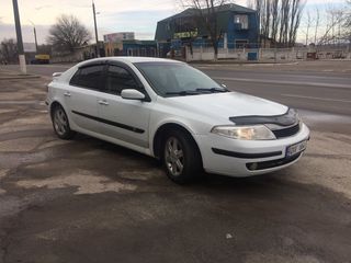 Renault Laguna foto 8