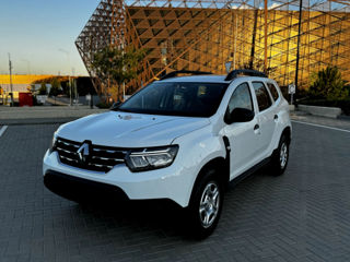 Dacia Duster фото 0