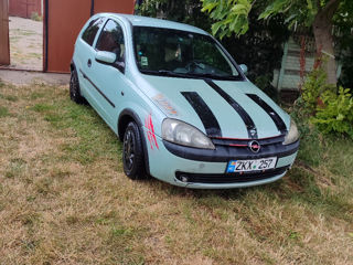 Opel Corsa foto 1