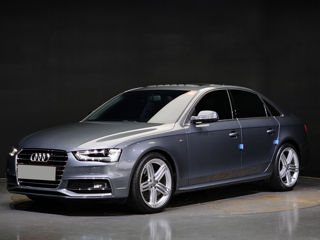 Audi A4 foto 1