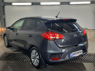 KIA Ceed foto 6