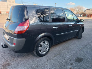 Renault Grand Scenic foto 4