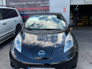 Nissan Leaf foto 2