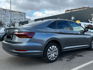 Volkswagen Jetta foto 10