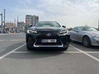 Lexus UX foto 2