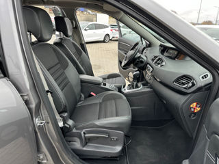 Renault Grand Scenic foto 18