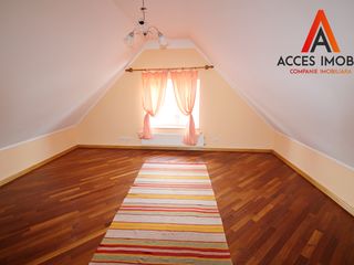 Vatra, Super preț, str. Serghei Bogza, casă în 2 nivele, 240 m2, 7,5 ari! foto 3